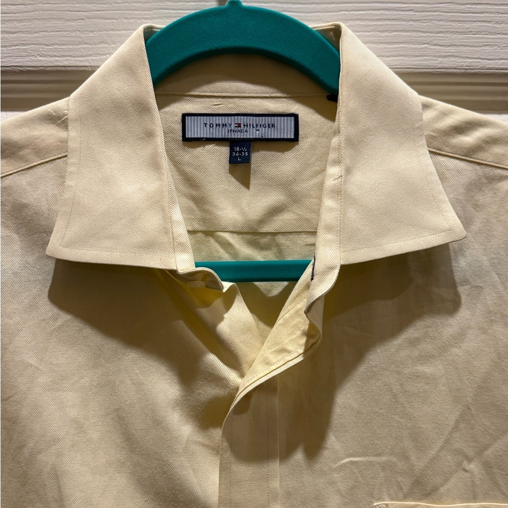 Tommy Hilfiger: Yellow: Button-Up Long Sleeve Shirt. Size large . 16.5 / 34-35.